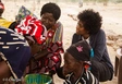 Aperçu La coopérante d’E-CHANGER, Faisa Mohamed, a soutenu l'organisation burkinabè Le Baobab dans la promotion de la formation professionnelle des jeunes et des femmes, ainsi que dans la création d'une filière de production de Beurre de Karité afin d'assurer les moyens de subsistance des bénéficiaires. Photo: E-CHANGER (2022).